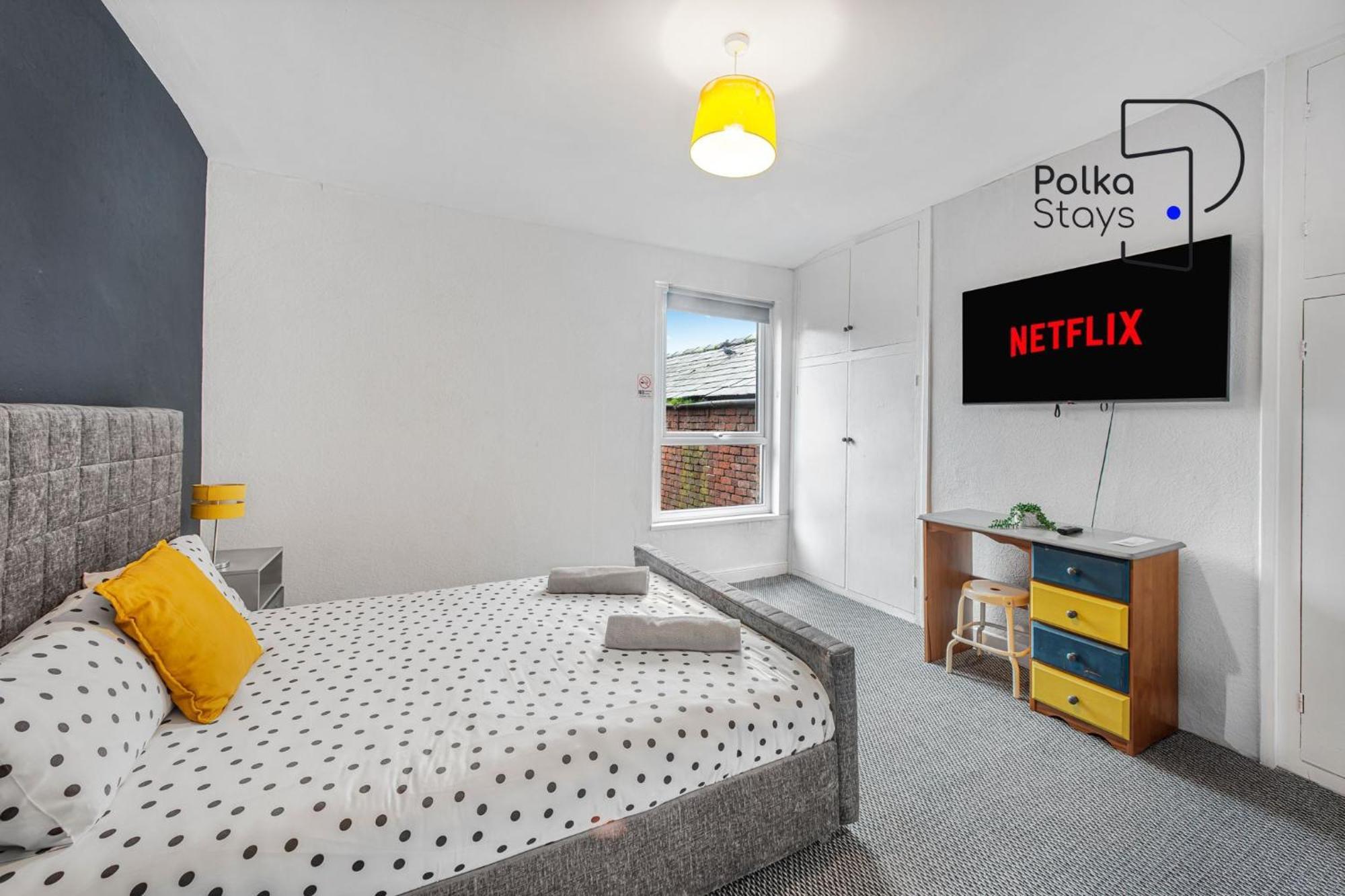 Polkadot Winter Gardens - Large Modern Apartments In Blackpool By Polkastays Luaran gambar
